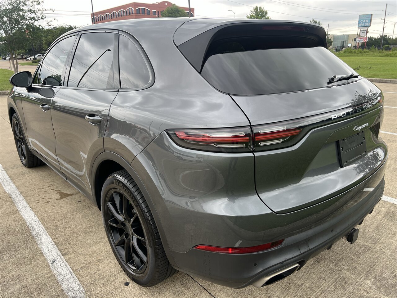 2020 Porsche Cayenne LEATHER PANO NAV HTD/COOL SEATS 20 " WHEELS REARCAM   - Photo 11 - Houston, TX 77031