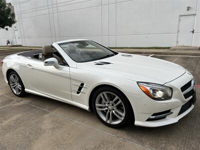2014 Mercedes-Benz SL 550 CONV AMG STYLG PKG PANO VENT STS KEYLESS GO   - Photo 6 - Houston, TX 77031
