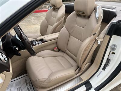 2014 Mercedes-Benz SL 550 CONV AMG STYLG PKG PANO VENT STS KEYLESS GO   - Photo 45 - Houston, TX 77031