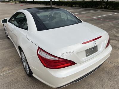 2014 Mercedes-Benz SL 550 CONV AMG STYLG PKG PANO VENT STS KEYLESS GO   - Photo 31 - Houston, TX 77031