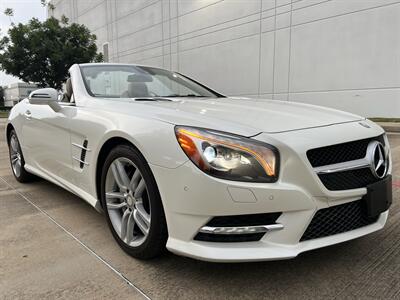 2014 Mercedes-Benz SL 550 CONV AMG STYLG PKG PANO VENT STS KEYLESS GO   - Photo 1 - Houston, TX 77031