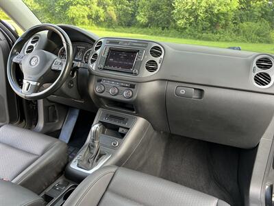 2017 Volkswagen Tiguan 2.0T WOLFSBURG 4MOTION AWD LTHR PANO ONLY 68K MLS   - Photo 38 - Houston, TX 77031
