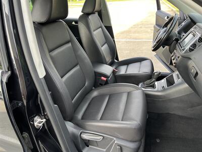 2017 Volkswagen Tiguan 2.0T WOLFSBURG 4MOTION AWD LTHR PANO ONLY 68K MLS   - Photo 42 - Houston, TX 77031
