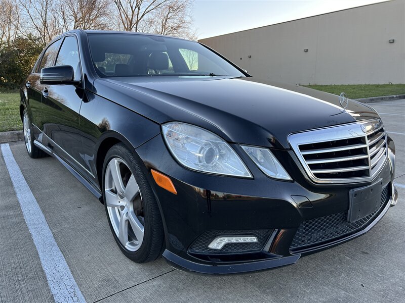 2011 Mercedes-Benz E 350 LUXURY NAV REARCAM HEATED SEATS ONLY 60K MLS  