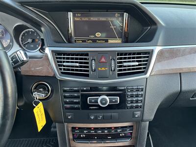 2011 Mercedes-Benz E 350 LUXURY NAV REARCAM HEATED SEATS ONLY 60K MLS   - Photo 31 - Houston, TX 77031
