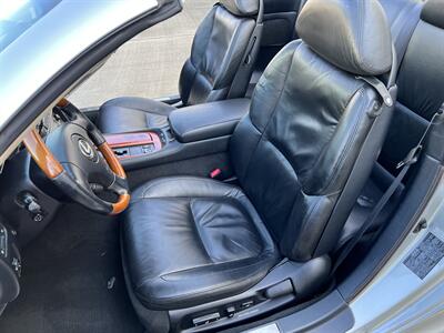 2002 Lexus SC 430 CONVERTIBLE LEATHER HEATED SEATS NAV 18 " WHLS   - Photo 34 - Houston, TX 77031