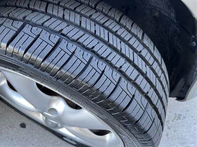 2004 Mercedes-Benz CLK 320 CONVERTIBLE ONLY 36K MILES LEATHER   - Photo 16 - Houston, TX 77031