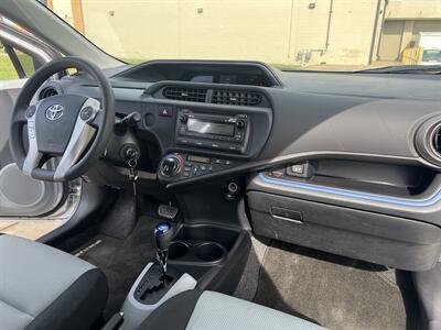 2013 Toyota Prius C TWO ONLY 66K MILES TEXAS CAR 1 OWNER GAS $$ SAVER   - Photo 22 - Houston, TX 77031