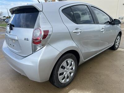 2013 Toyota Prius C TWO ONLY 66K MILES TEXAS CAR 1 OWNER GAS $$ SAVER   - Photo 12 - Houston, TX 77031