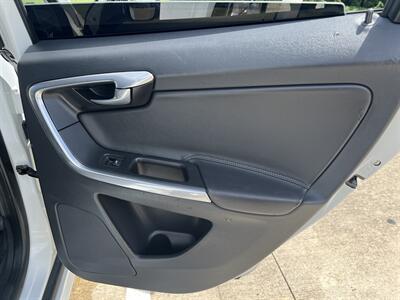 2016 Volvo XC60 T5 Drive-E NAV BLUETOOH SIRIUS ORIG MSRP $40055.00   - Photo 66 - Houston, TX 77031