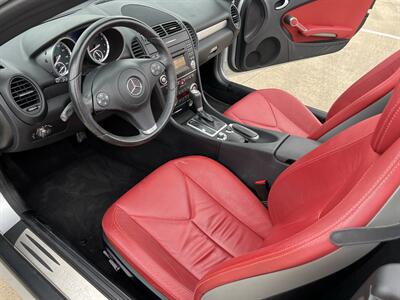 2009 Mercedes-Benz SLK SLK 300 SPORT AMG STYLE PKG 18 " WHLS ONLY 83K MLS - Photo 8 - Houston, TX 77031