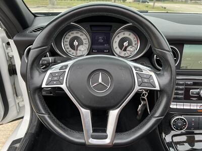 2015 Mercedes-Benz SLK 250 AMG STYLE PKG SPT SUSPENSION PANO 31K MLS   - Photo 47 - Houston, TX 77031