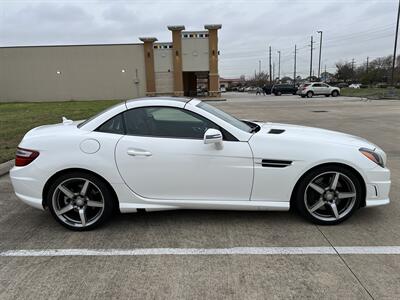 2015 Mercedes-Benz SLK 250 AMG STYLE PKG SPT SUSPENSION PANO 31K MLS   - Photo 26 - Houston, TX 77031