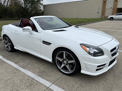 2015 Mercedes-Benz SLK 250 AMG STYLE PKG SPT SUSPENSION PANO 31K MLS   - Photo 13 - Houston, TX 77031