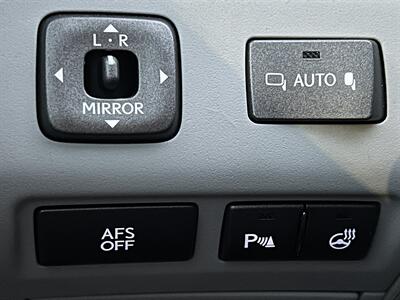 2008 Lexus LS 460 PREMIUM + SOFT CLOSE DOORS NAV REARCAM S.ROOF   - Photo 34 - Houston, TX 77031