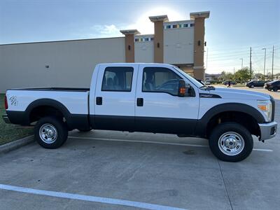 2012 Ford F-250 Super Duty XL CREW CAB AUTO 4X4 ONLY 40K MILES   - Photo 13 - Houston, TX 77031