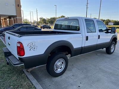 2012 Ford F-250 Super Duty XL CREW CAB AUTO 4X4 ONLY 40K MILES   - Photo 10 - Houston, TX 77031