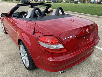 2007 Mercedes-Benz SLK 280 CONVERTIBLE LTHR NAV HTS SEATS LOW MILES   - Photo 11 - Houston, TX 77031