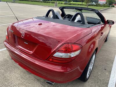 2007 Mercedes-Benz SLK 280 CONVERTIBLE LTHR NAV HTS SEATS LOW MILES   - Photo 9 - Houston, TX 77031