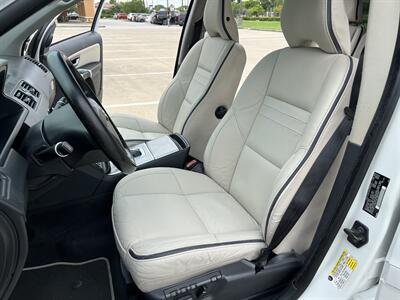 2011 Volvo XC90 3.2 R-Design NAV REAR CAM 3rd ROW 19 " WHLS BLIS   - Photo 34 - Houston, TX 77031