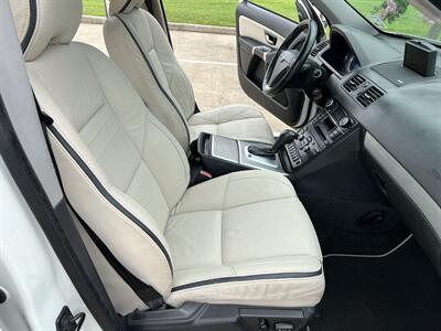 2011 Volvo XC90 3.2 R-Design NAV REAR CAM 3rd ROW 19 " WHLS BLIS   - Photo 33 - Houston, TX 77031