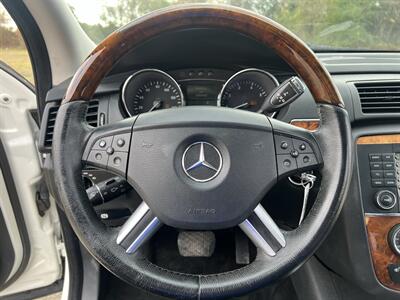 2007 Mercedes-Benz R 500 4MATIC WAGON 3RD ROW HTD SEATS WOOD PANOROOF   - Photo 20 - Houston, TX 77031