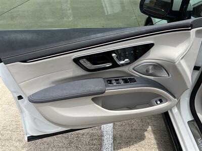 2022 Mercedes-Benz EQS EQS 580 4MATIC ONLY 33K MILES FACTORY WARRANTY   - Photo 57 - Houston, TX 77031