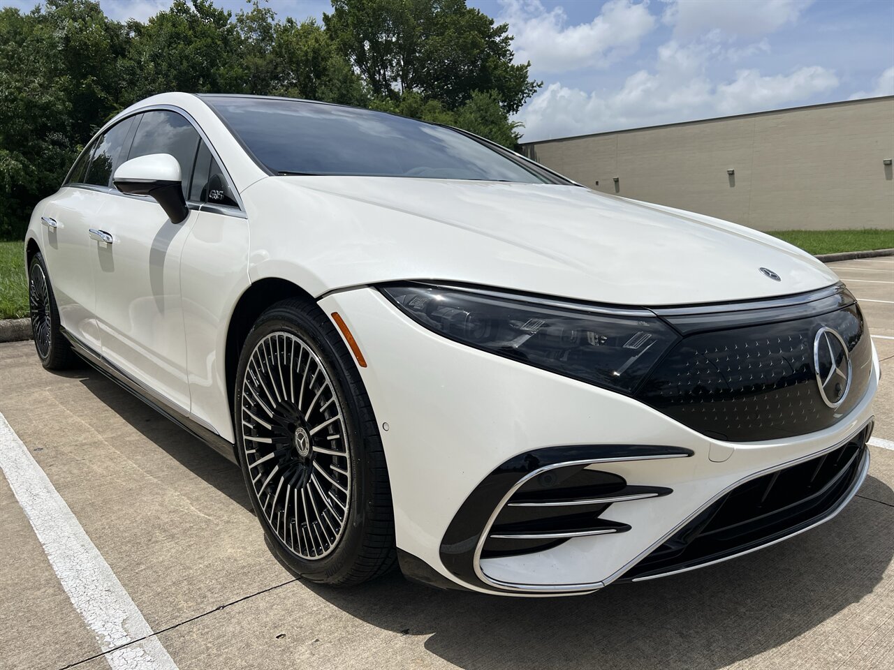2022 Mercedes-Benz EQS EQS 580 4MATIC ONLY 33K MILES FACTORY WARRANTY   - Photo 1 - Houston, TX 77031