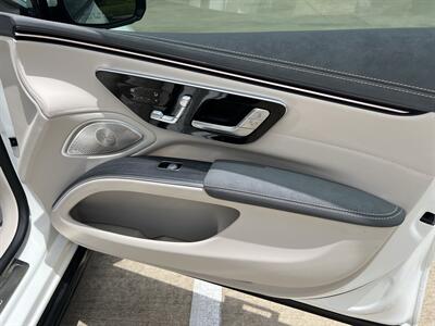 2022 Mercedes-Benz EQS EQS 580 4MATIC ONLY 33K MILES FACTORY WARRANTY   - Photo 61 - Houston, TX 77031