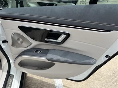 2022 Mercedes-Benz EQS EQS 580 4MATIC ONLY 33K MILES FACTORY WARRANTY   - Photo 60 - Houston, TX 77031