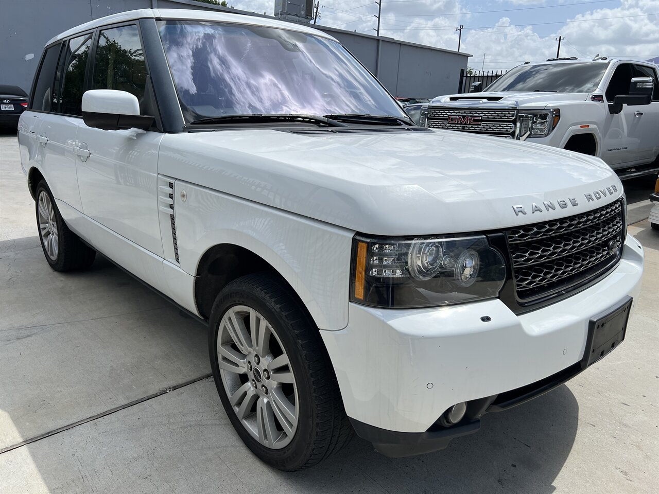 2012 Land Rover Range Rover HSE LUX NAV DVD ROOF HTD SEATS+STEERING PUSH START - Photo 1 - Houston, TX 77031