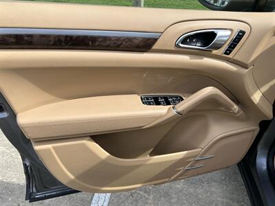 2015 Porsche Cayenne S WOOD STEERING NAV CAM HTD/COOL STS MSRP $91200   - Photo 69 - Houston, TX 77031