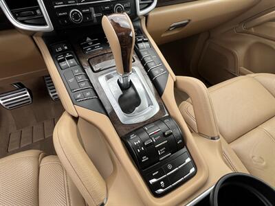 2015 Porsche Cayenne S WOOD STEERING NAV CAM HTD/COOL STS MSRP $91200   - Photo 57 - Houston, TX 77031