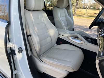 2021 Mercedes-Benz GLS 580 AMG PKG PANO CAPT SEATS BRAND NEW TIRES   - Photo 51 - Houston, TX 77031