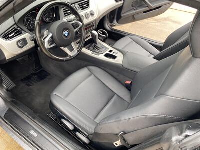 2011 BMW Z4 sDrive30i CONVERTIBLE HEATED SEATS ONLY 40K MILES   - Photo 35 - Houston, TX 77031