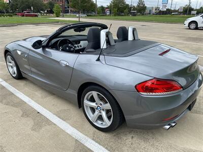 2011 BMW Z4 sDrive30i CONVERTIBLE HEATED SEATS ONLY 40K MILES   - Photo 8 - Houston, TX 77031