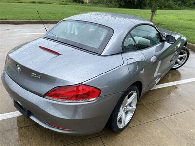 2011 BMW Z4 sDrive30i CONVERTIBLE HEATED SEATS ONLY 40K MILES   - Photo 24 - Houston, TX 77031