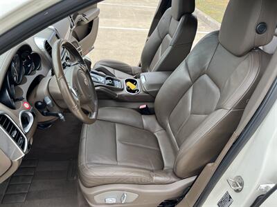 2011 Porsche Cayenne TIPTRONIC ONLY 44K MLS NAV PANO REARCAM MSRP 64185 - Photo 43 - Houston, TX 77031