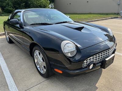 2002 Ford Thunderbird DELUXE CONVERTIBLE TWO TONE INTERIOR NON-SMOKER   - Photo 12 - Houston, TX 77031