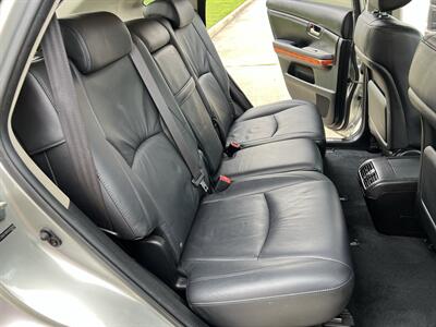 2005 Lexus RX 330 ONE OWNER LTHR S/R HTD SEATS RECENT SERVICE - Photo 48 - Houston, TX 77031