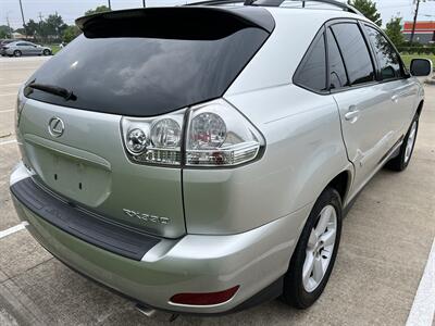 2005 Lexus RX 330 ONE OWNER LTHR S/R HTD SEATS RECENT SERVICE - Photo 16 - Houston, TX 77031