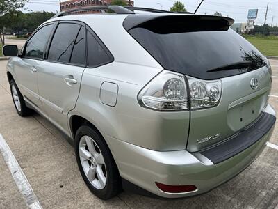 2005 Lexus RX 330 ONE OWNER LTHR S/R HTD SEATS RECENT SERVICE - Photo 13 - Houston, TX 77031