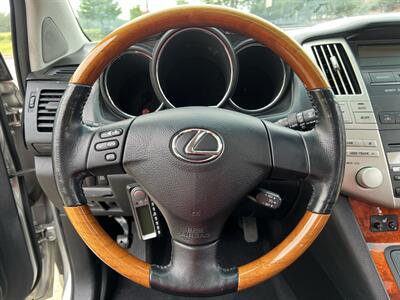 2005 Lexus RX 330 ONE OWNER LTHR S/R HTD SEATS RECENT SERVICE - Photo 37 - Houston, TX 77031