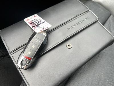 2011 Porsche Panamera S PDK F+R HTD SEATS S/ROOF LEATHER ONLY 86K MILES - Photo 32 - Houston, TX 77031