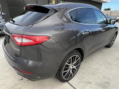 2017 Maserati Levante LTHR PANO NAV REARCAM SIRIUS 21 " WHLS ONLY 74K MLS   - Photo 11 - Houston, TX 77031