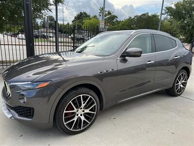 2017 Maserati Levante LTHR PANO NAV REARCAM SIRIUS 21 " WHLS ONLY 74K MLS   - Photo 5 - Houston, TX 77031