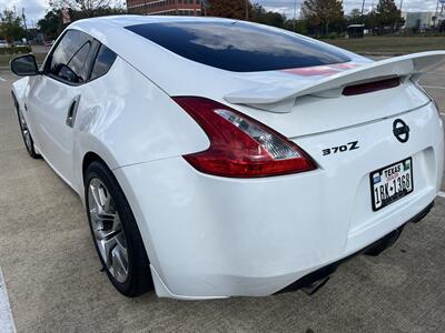 2013 Nissan 370Z COUPE 6 SPEED MANUAL BLUETOOTH APPLE/AND CARPLAY   - Photo 11 - Houston, TX 77031