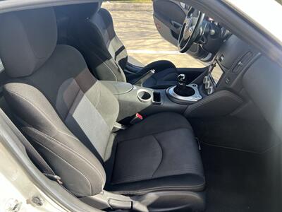 2013 Nissan 370Z COUPE 6 SPEED MANUAL BLUETOOTH APPLE/AND CARPLAY   - Photo 37 - Houston, TX 77031