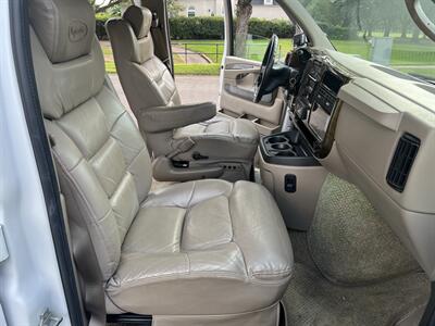 2007 Chevrolet Express 1500 HI TOP MAJESTIC CONVERSION GREAT FOR TRAVEL - Photo 33 - Houston, TX 77031