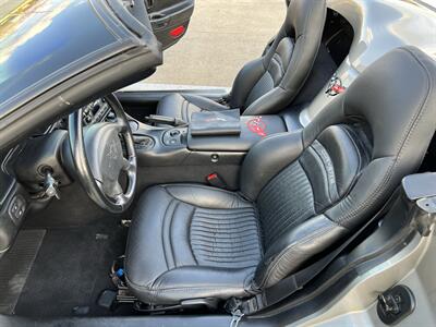 2002 Chevrolet Corvette CONVERTIBLE AUTO MICHELIN TIRES AUTO ONLY 82K MLS   - Photo 45 - Houston, TX 77031
